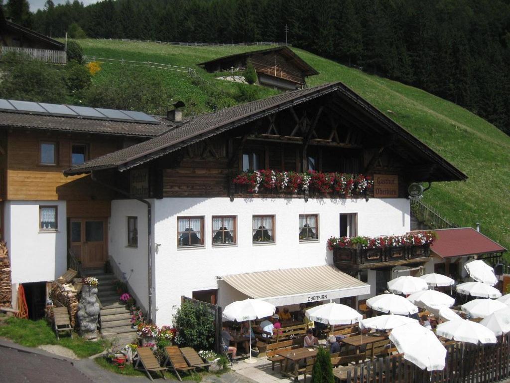 Gasthaus Oberkirn Scena Exterior foto